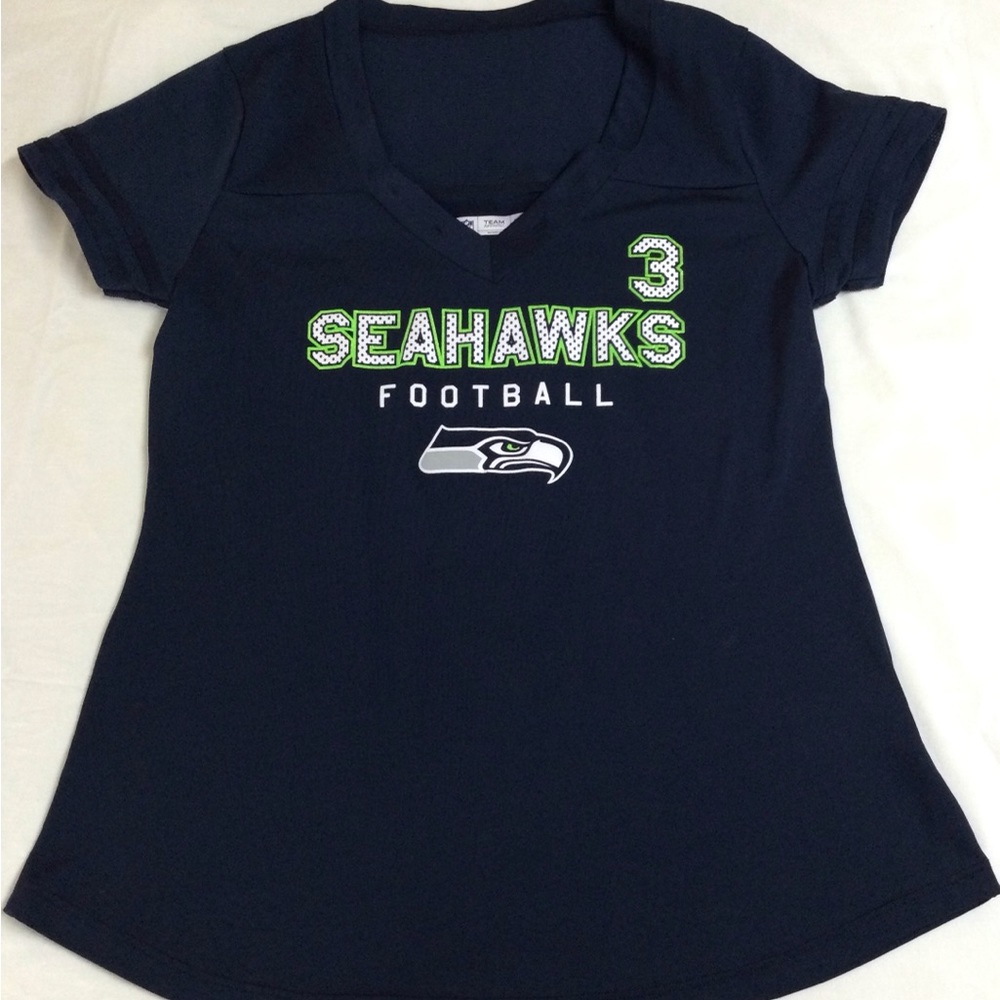 Women’s large Seattle Seahawks V-neck short sleeve shirt.